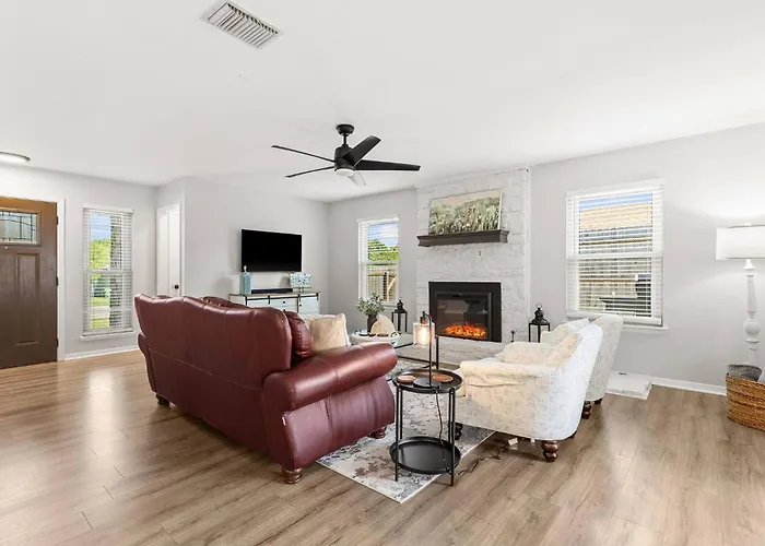 Retreat | 3br, Gameroom & Grill Holiday home Round Rock